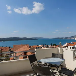 https://apartmani-branka-trogir.splithotels.org